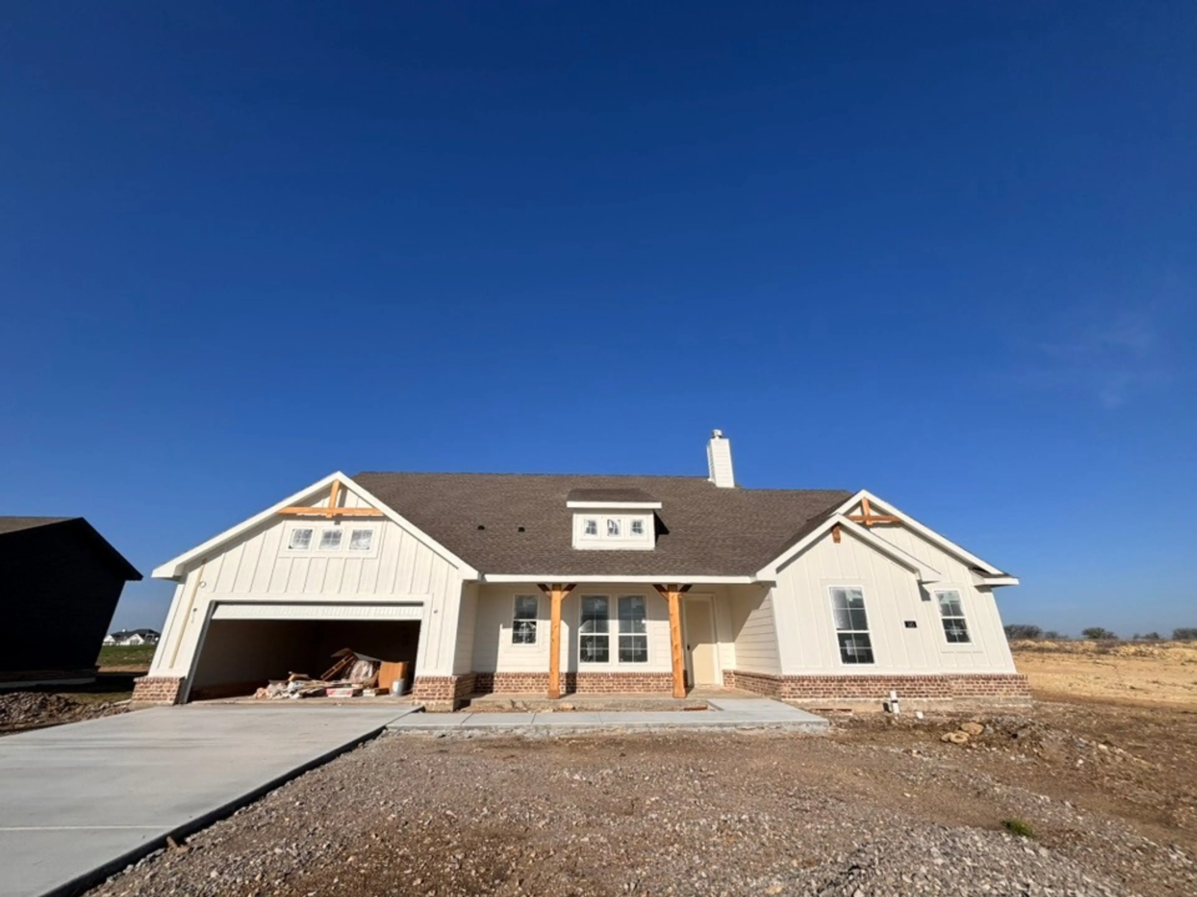 Colorado II - B Farmhouse