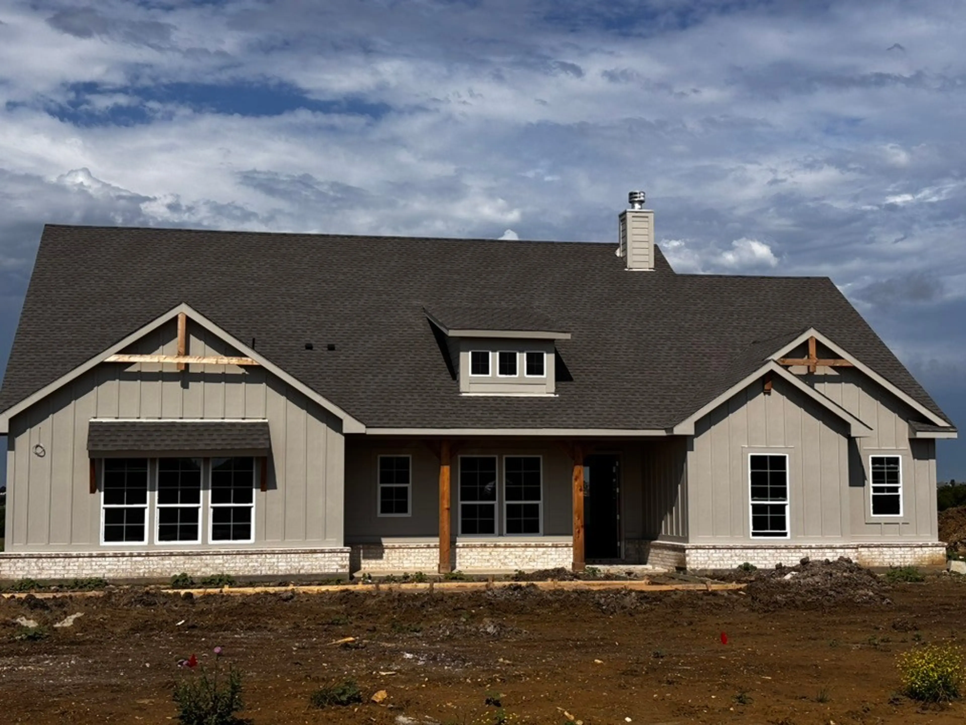 Colorado III - B Farmhouse Sideload