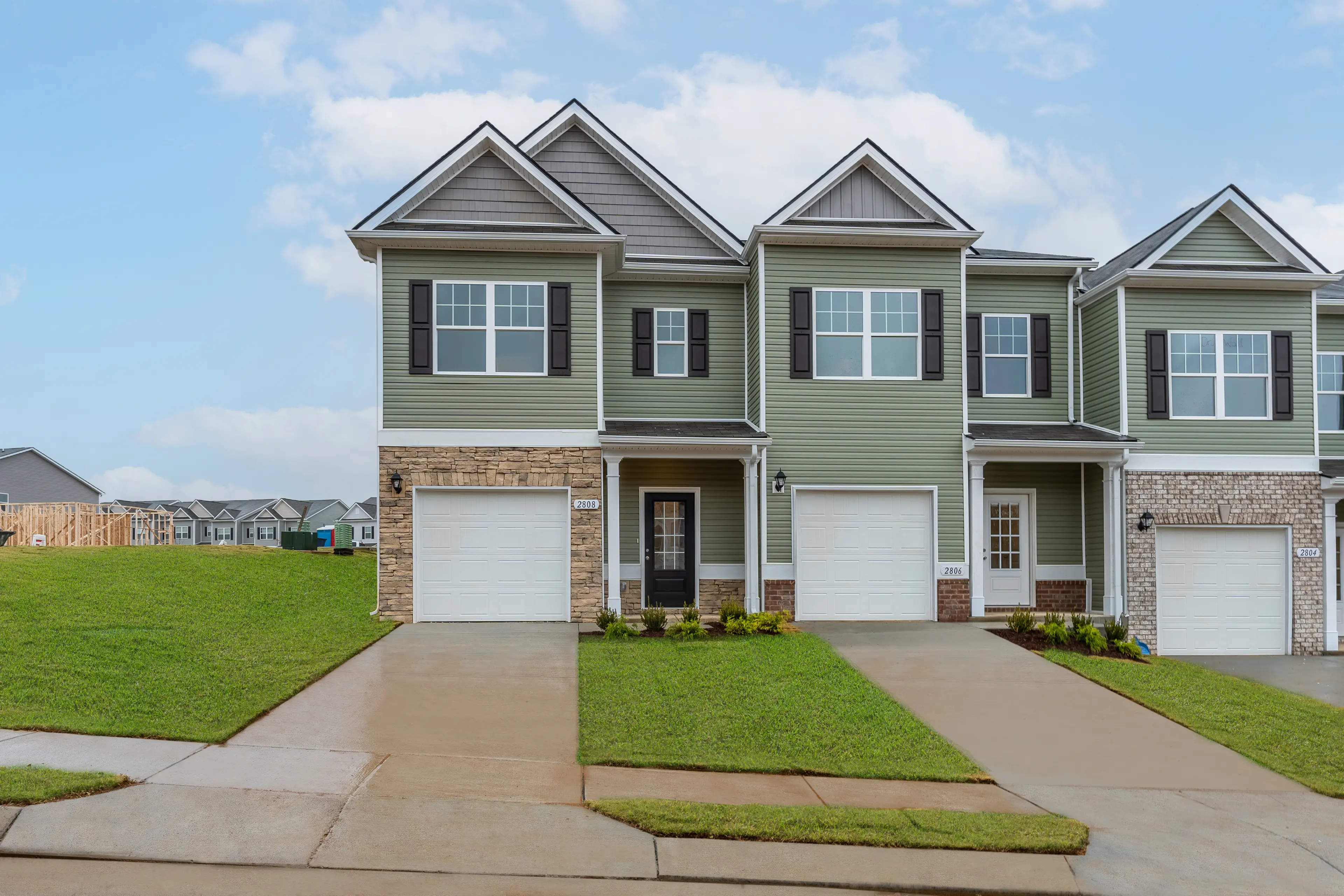 Slide - The Pierce Streetscape