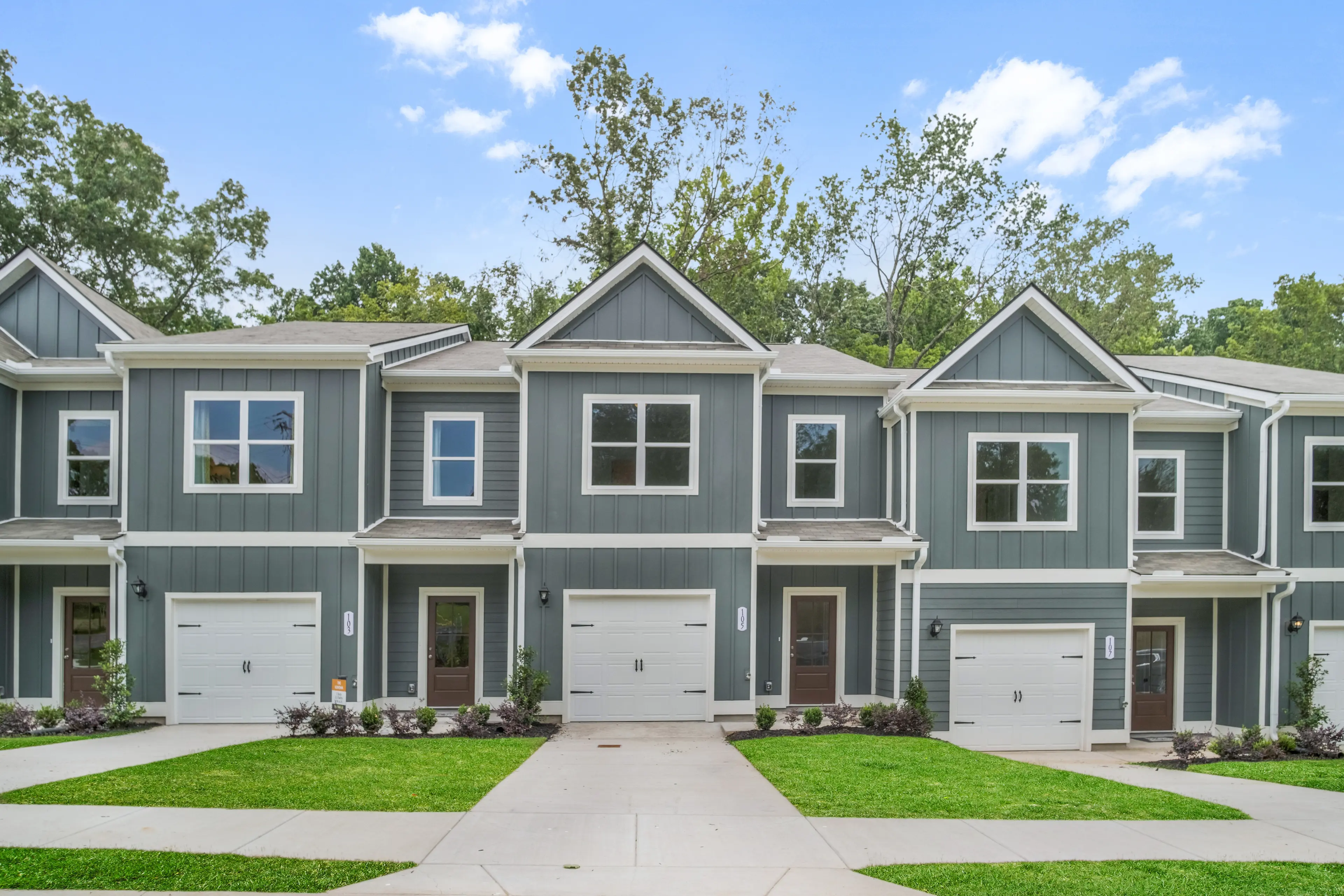 Slide - The Pinehurst and Sonoma Streetscape