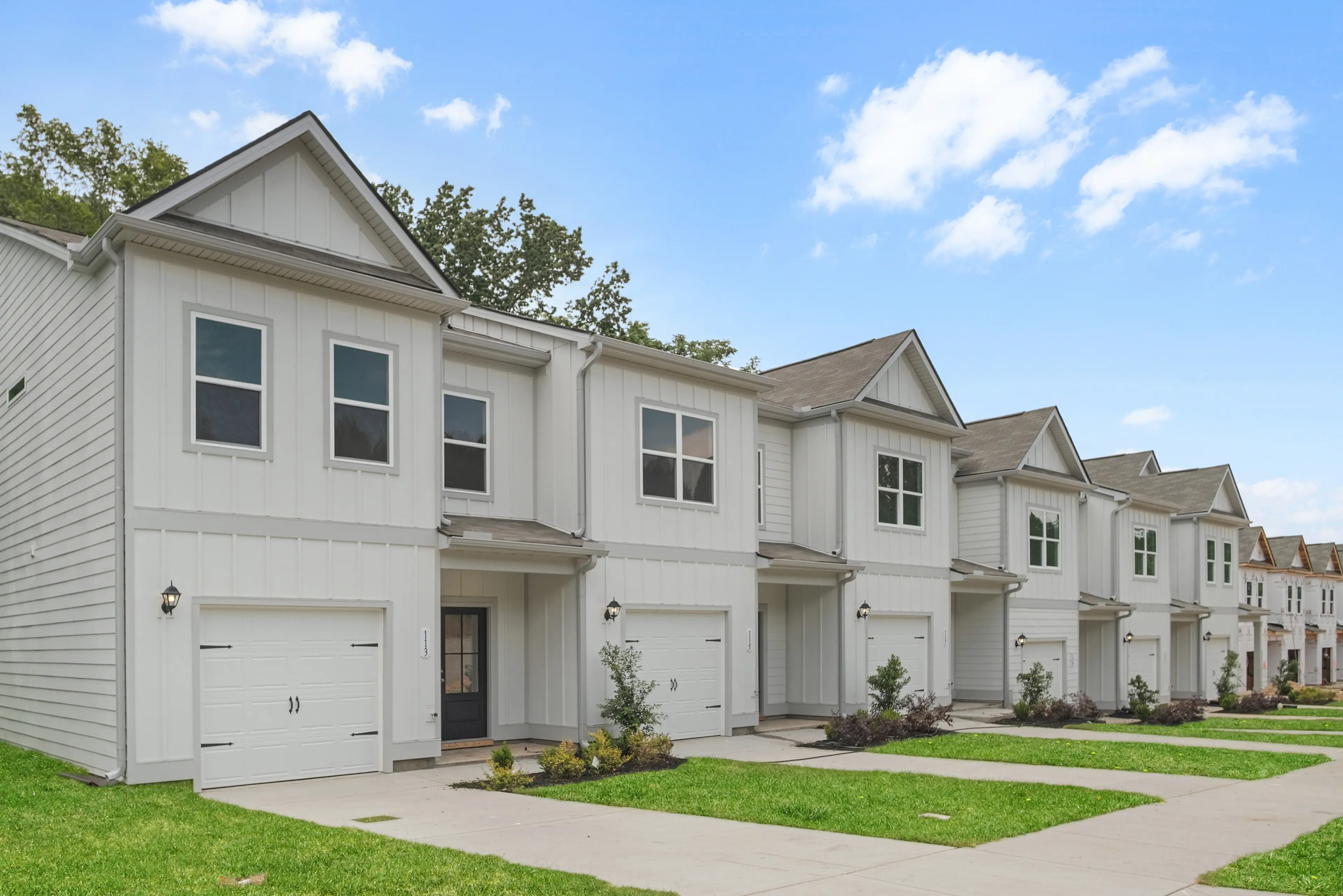 Slide - The Pinehurst and Sonoma Streetscape