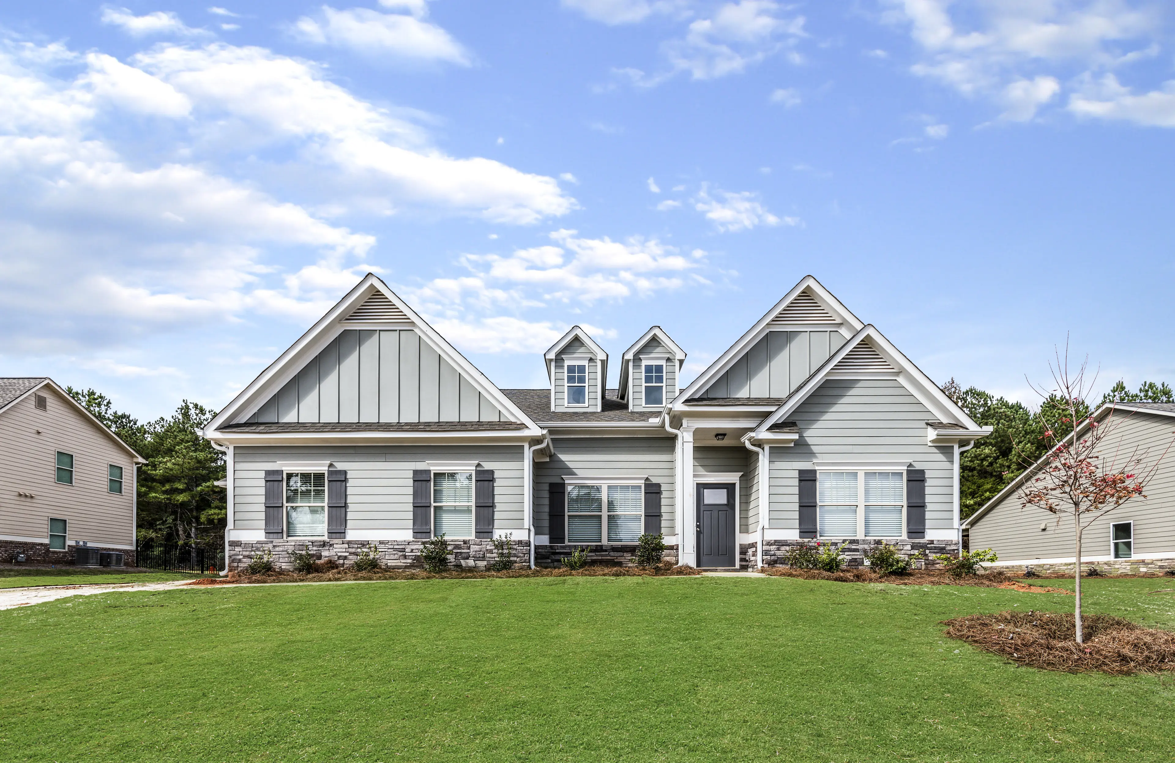 Slide - The Avery D Side Entry